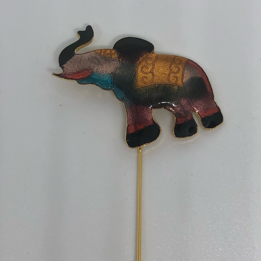 Elephant stick pin